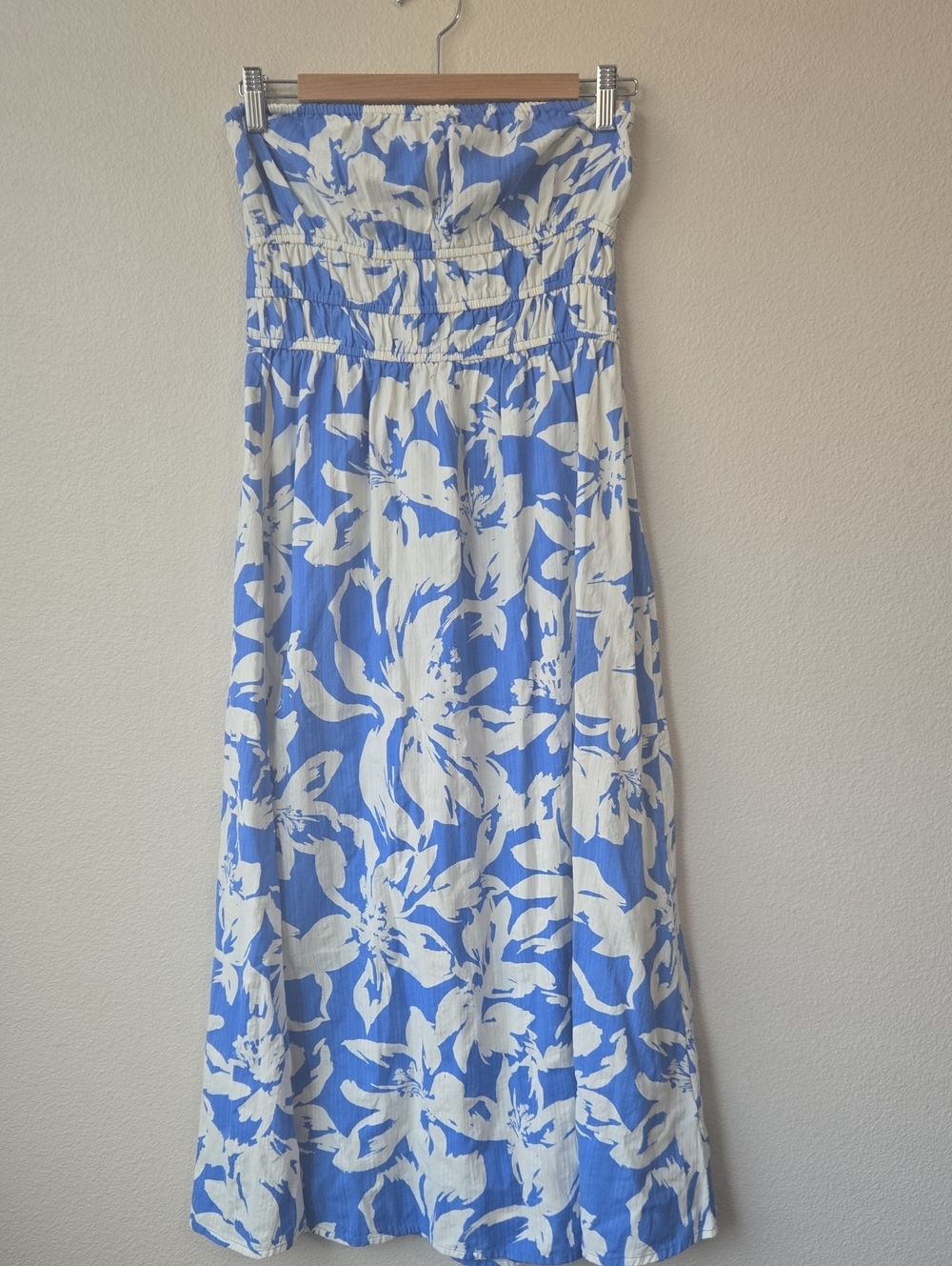 Billabong Blue and White Strapless Floral Maxi Dress - Picture 1 of 4